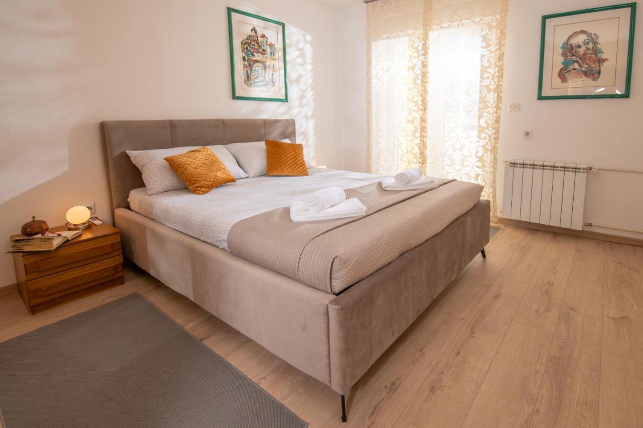 Apartman Point Pula Exterior foto