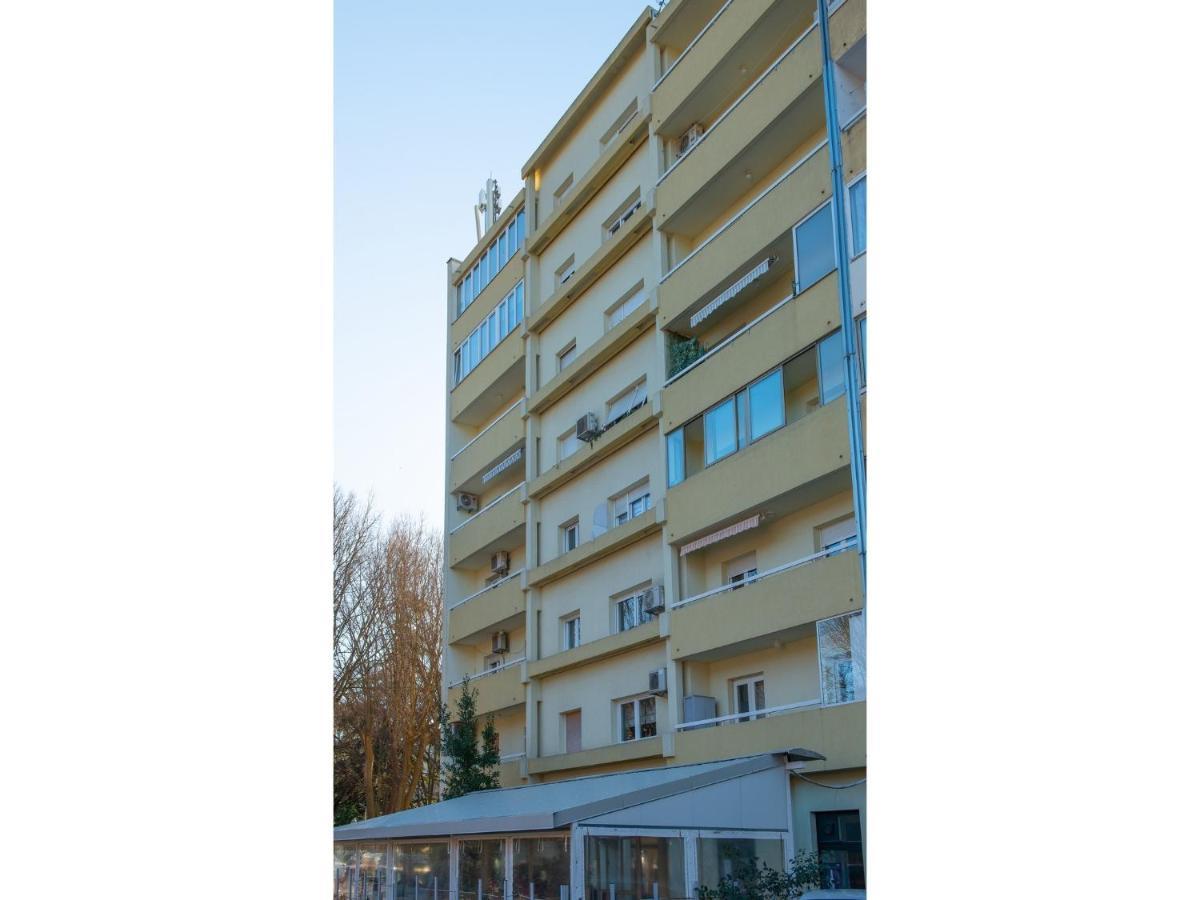 Apartman Point Pula Exterior foto
