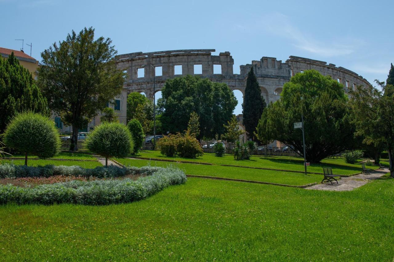 Apartman Point Pula Exterior foto